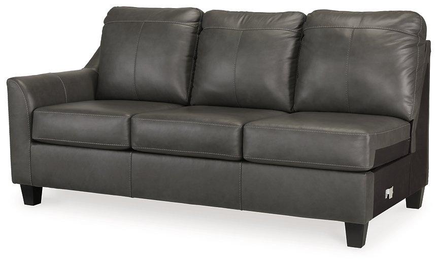 Valderno 2-Piece Sectional with Chaise